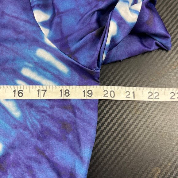 Lands End Women's Rash Guard Beach Cover Up Shirt Tie-Dye Long Sleeve Size M - Picture 4 of 6